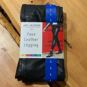 Jane and Bleecker Black Faux Leather Leggings Size Large